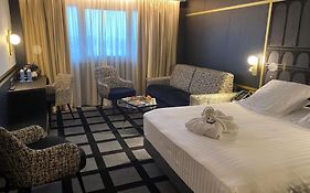 Mercure Orleans Centre Bords De Loire